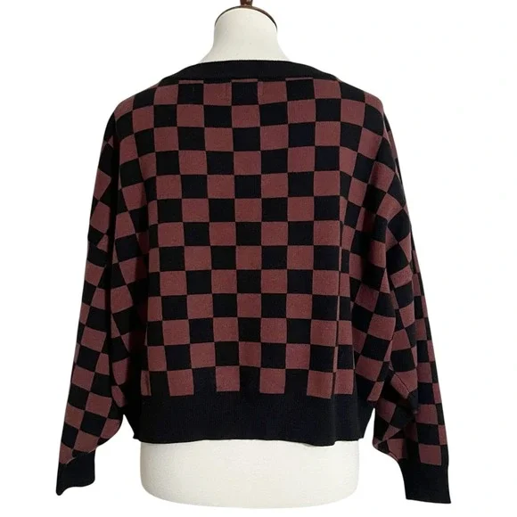 Checkered Crew Neck Sweater - Black and Brown - Picture 9 of 12